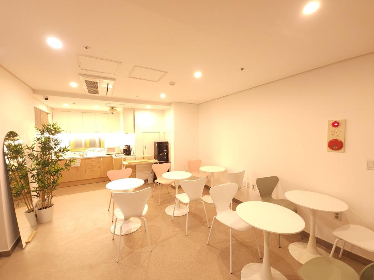 Oyo Hostel Myeongdong 2 Seoul Luaran gambar