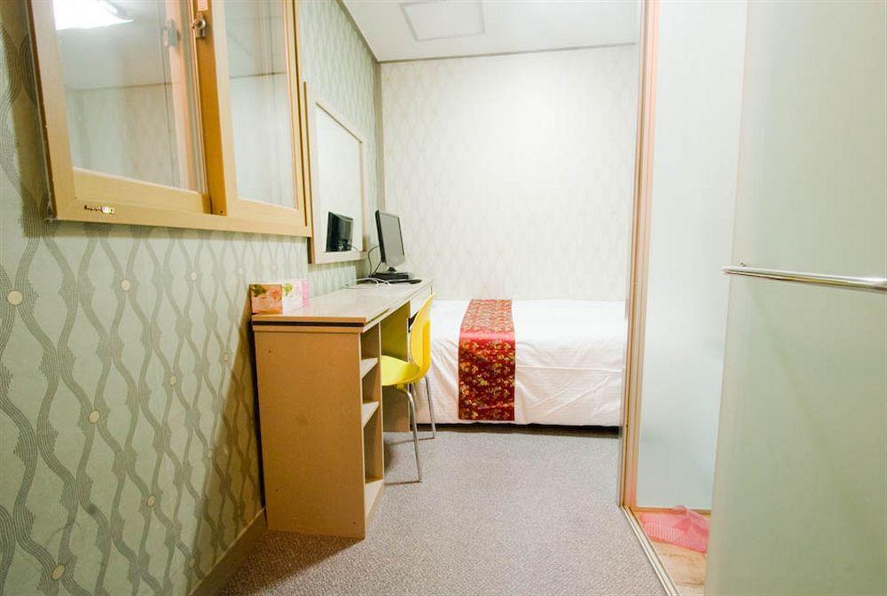 Oyo Hostel Myeongdong 2 Seoul Luaran gambar